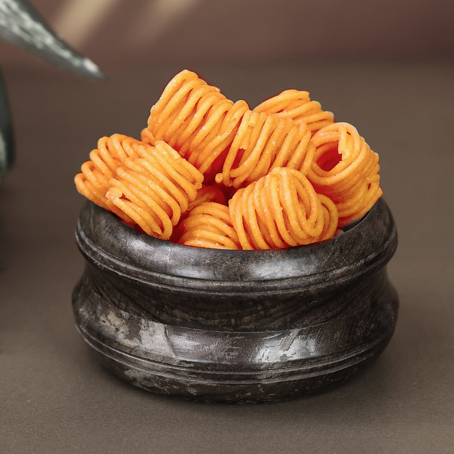 SPICY GARLIC MURUKKU