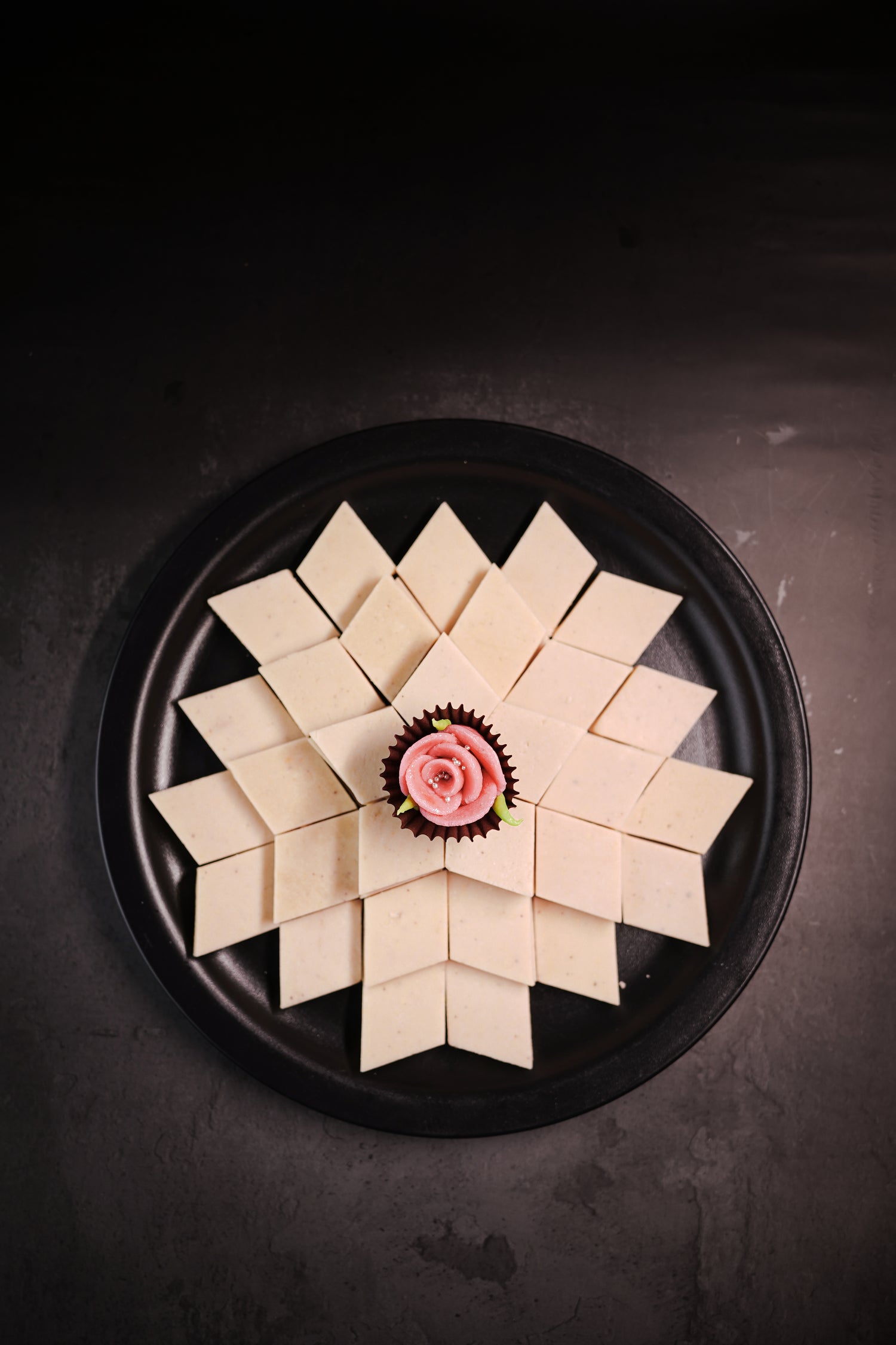PREMIUM KAJU KATLI